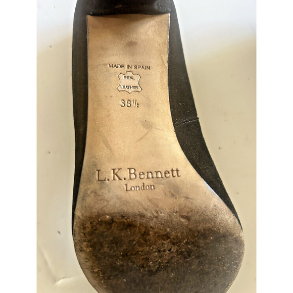L.K. BENNETT Black Suede Court Shoes Pumps Bow Detail Size 38.5 US 7.5 Beautiful - Picture 8 of 12